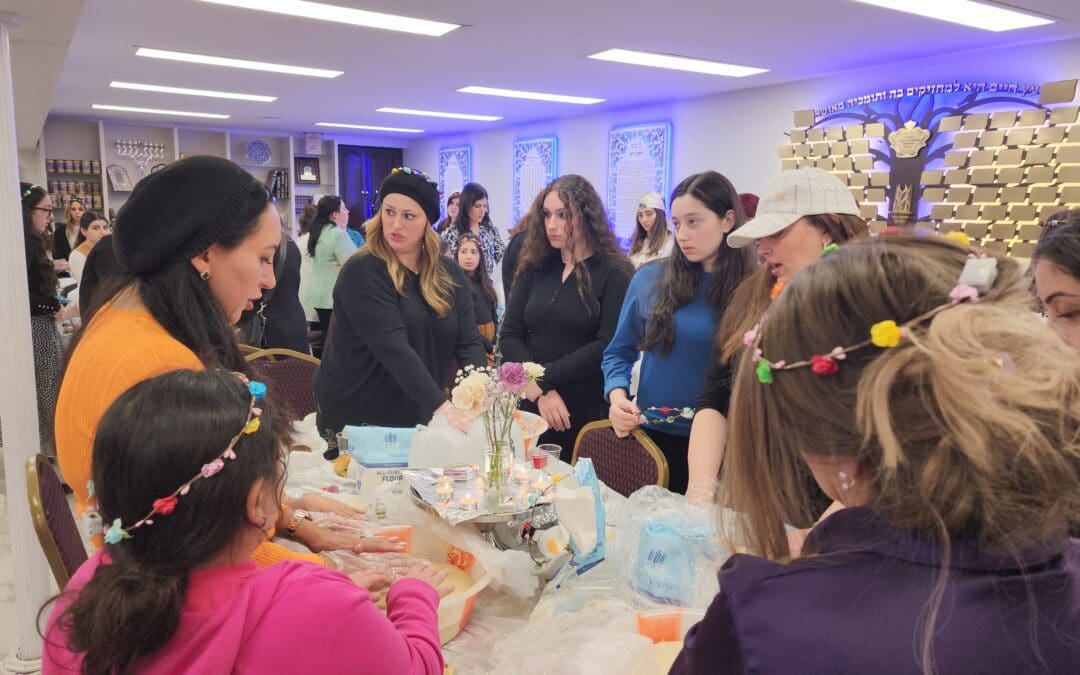 Mother Daughter Challah Bake